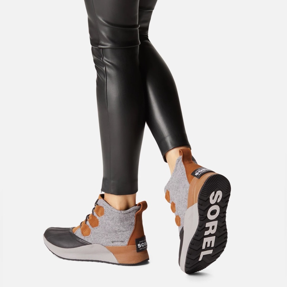 Sorel Gray and Brown Winter Boots - Picture 7 of 7